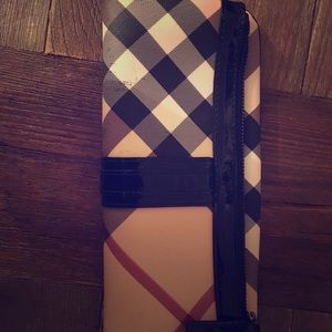 Beautiful Burberry Wristlet in good condition